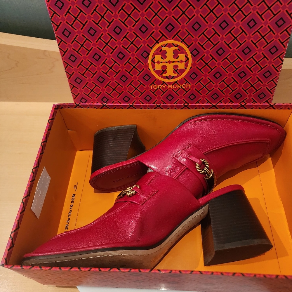 🔥Tory Burch | Red Perrine Mules with Gold Accents - Picture 7 of 17